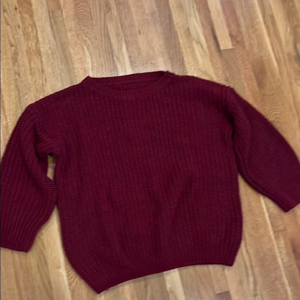 Women's Burgundy Sweater With Cropped Sleeves